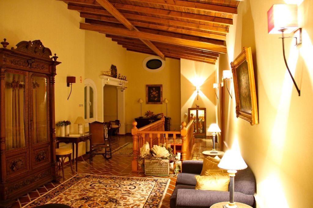 Casa Do Colegio Velho Hotel Vila Viçosa Buitenkant foto